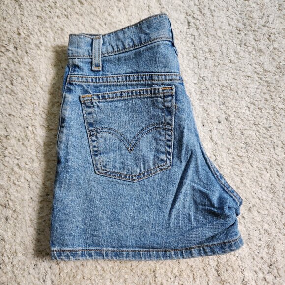 Vintage Levi's Low Rise Red Tab Denim Shorts Juniors Size 3 - Picture 6 of 16